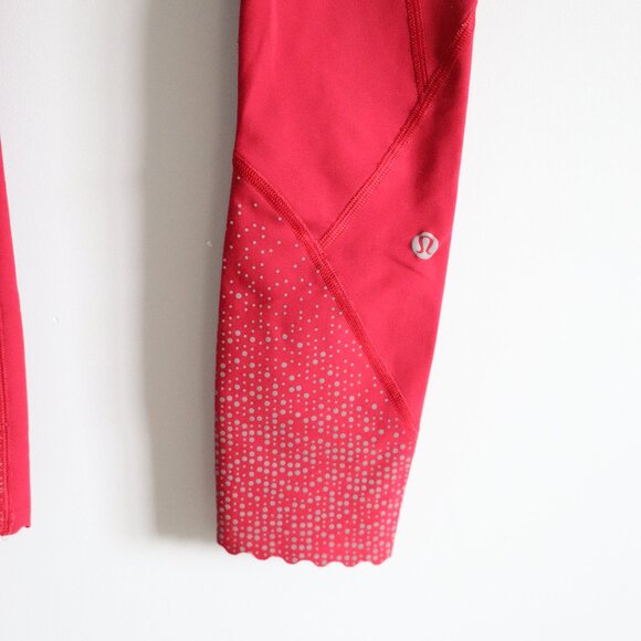 Lululemon Womens Pink Tight Stuff Sz 4 Scalloped Active Crop Run Leggings | 31" - Picture 8 of 11